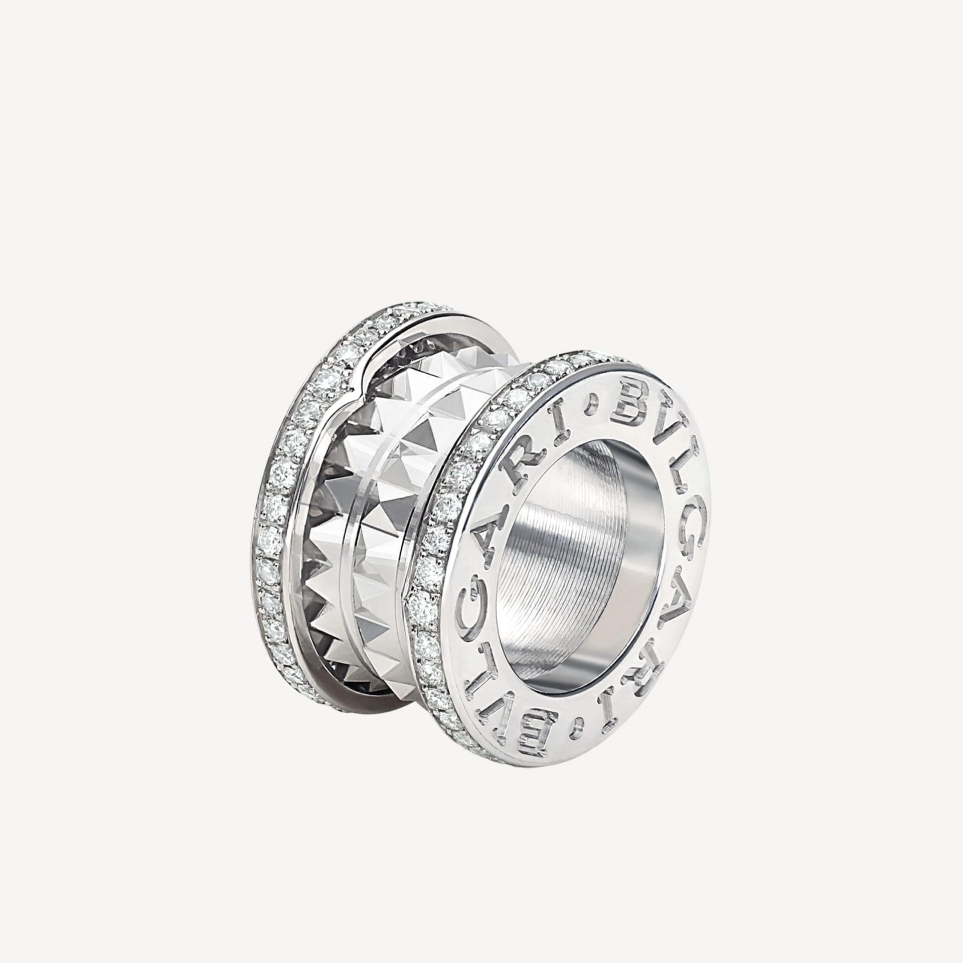 Колье Bvlgari B.zero1