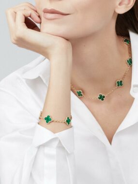 Van Cleef & Arpels jewelry