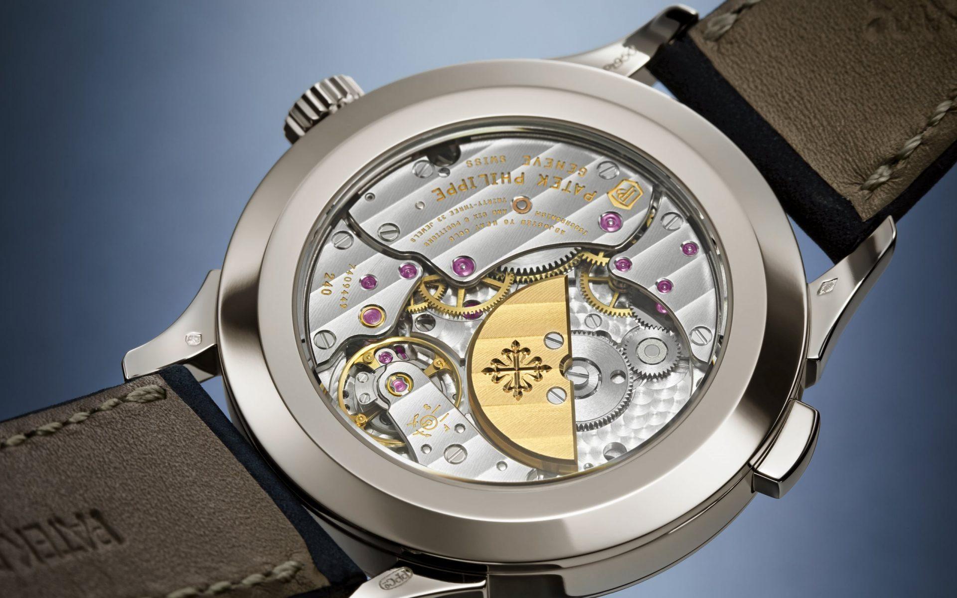 Patek Philippe Complications 5230