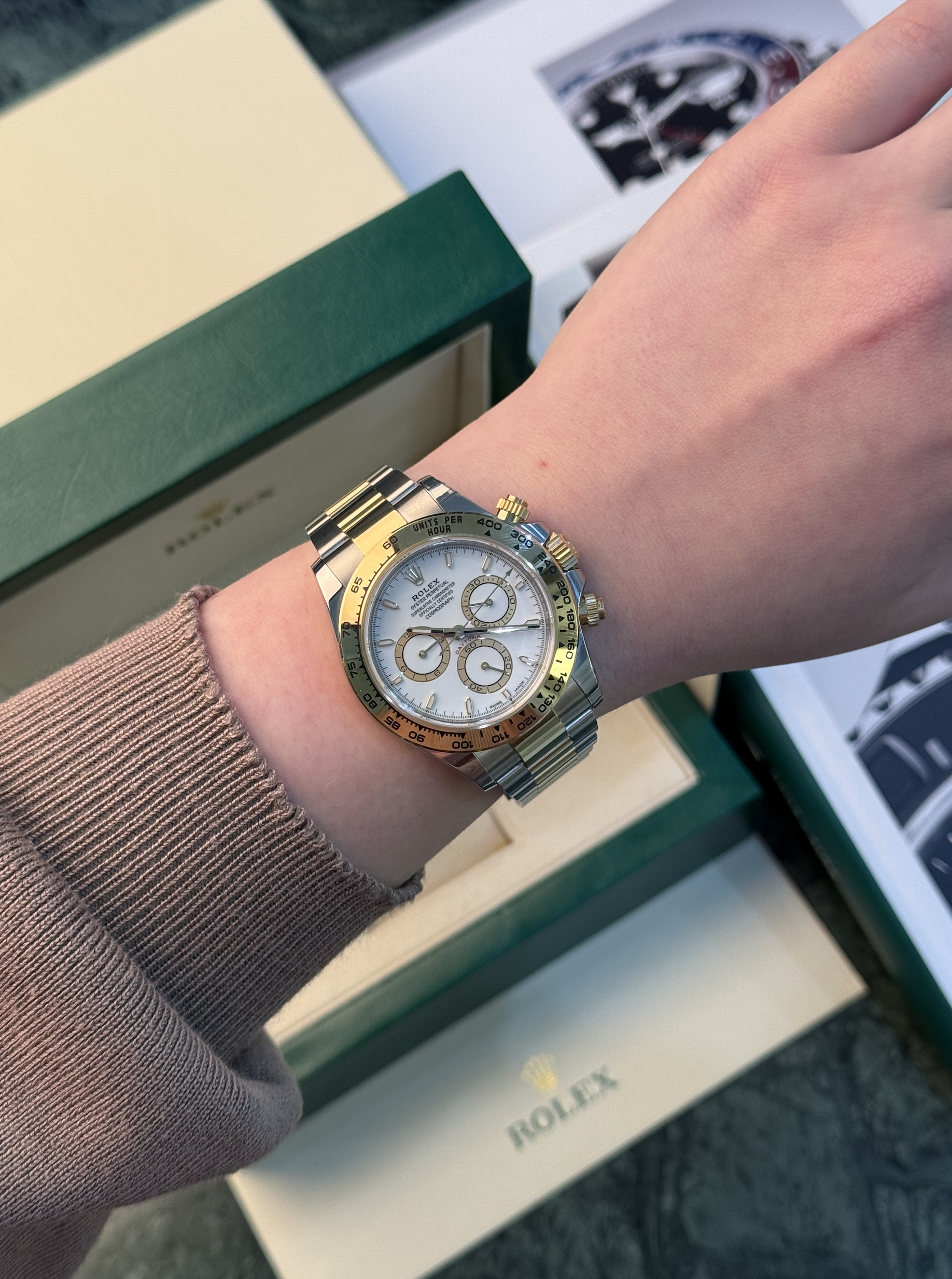 ROLEX COSMOGRAPH DAYTONA 40MM STEEL AND YELLOW GOLD