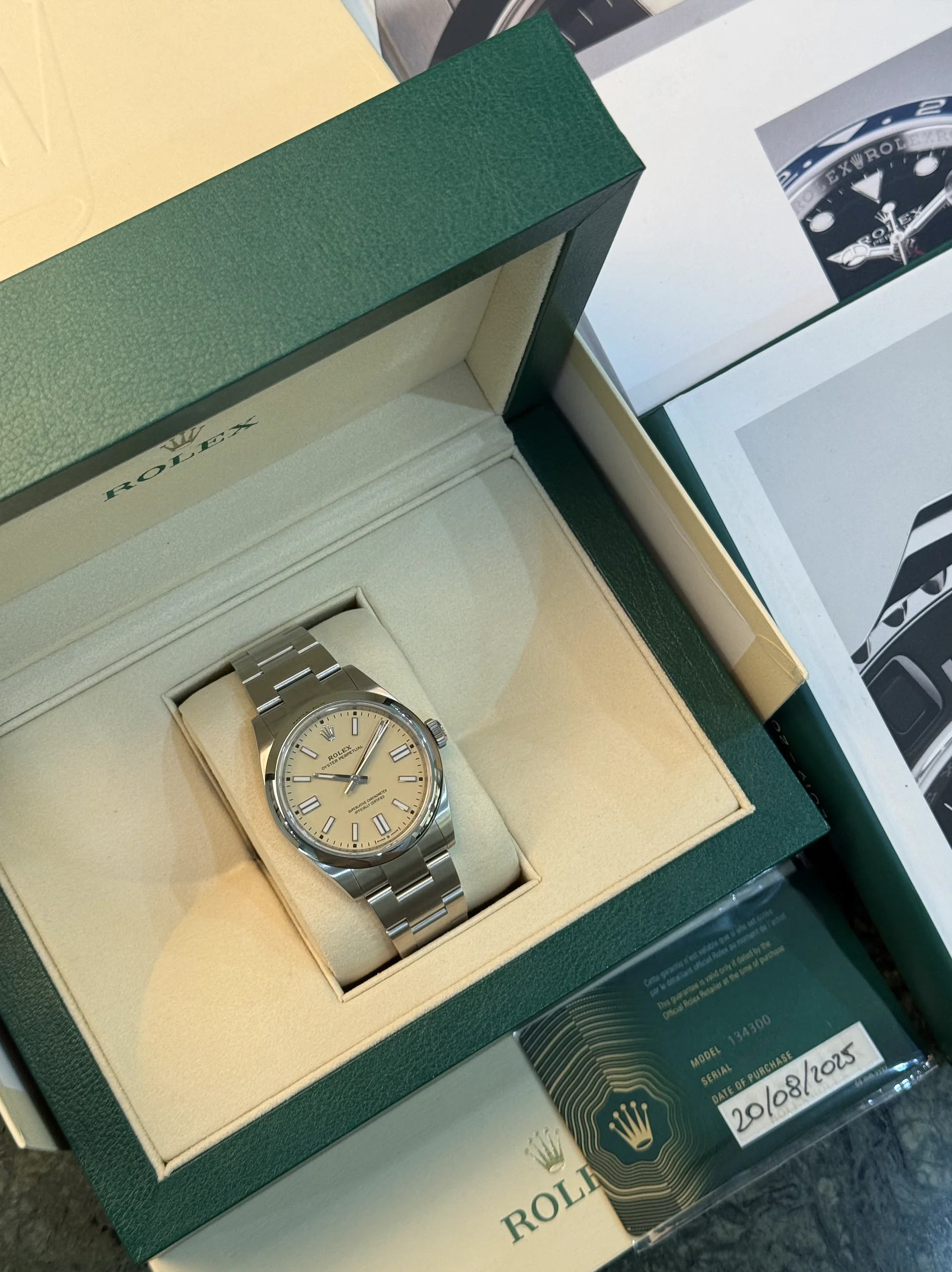 ROLEX OYSTER PERPETUAL 41MM STEEL